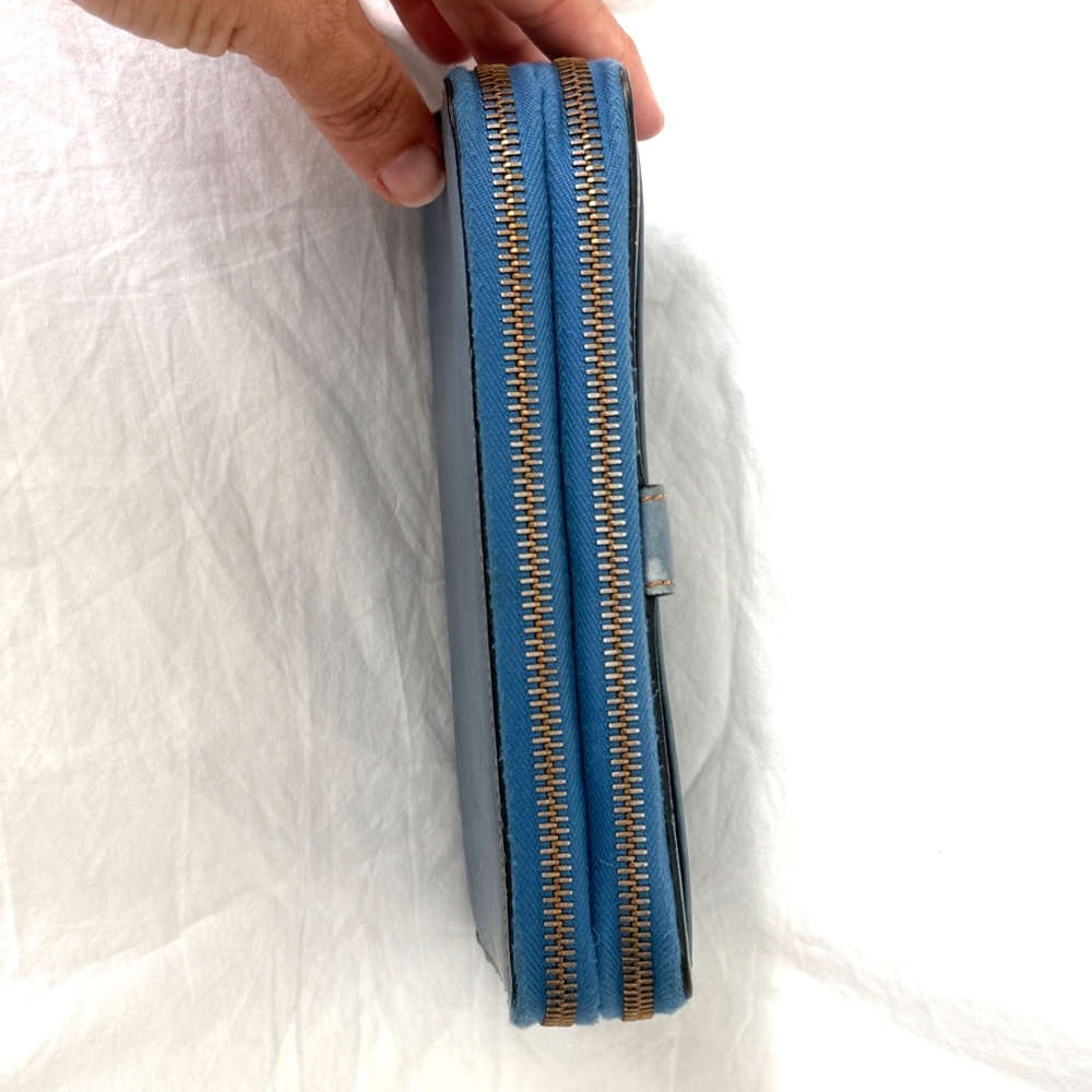 Large VNTG DOONEY & BOURKE Sky Blue Women's Wallet - Picture 4 of 10